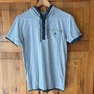 Parasuco Gray Hooded Men's Shirt.  Size Small